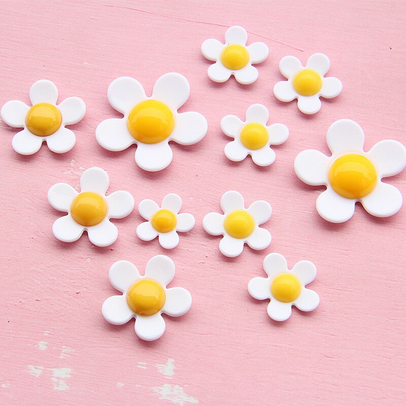 30pcs Acrylic White Daisy Flower Embellishments DIY Card Scrapbook Making Crafts Supplies Jewelry Phone Hear Bows Earring Charms: 35mm