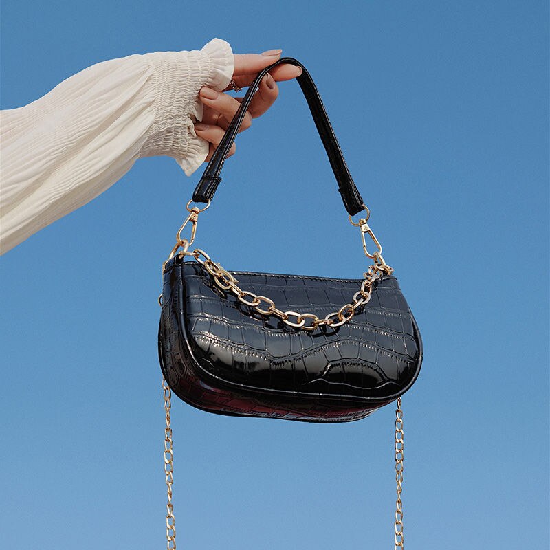 Krokodillemønster læder crossboay taske til kvinder små baguette håndtasker luksus dame clutch pung skuldertaske: Sort