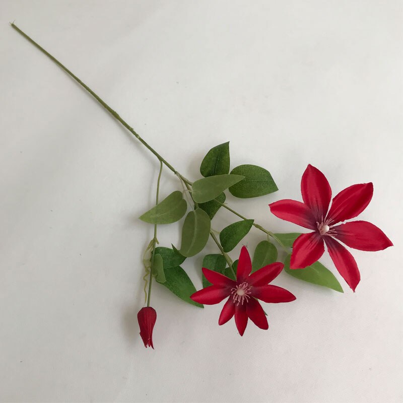Tre grene clematis florida tønner levende kunstige blomster plante hjem og have dekoration 69cm: Rød