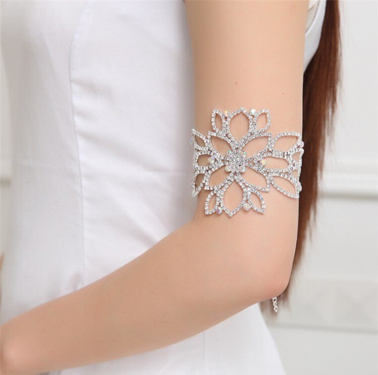 Luxus Blume strass braut armband ketten kristall armband schmuck arm kette hochzeit kleid zubehör armbänder für frauen: A