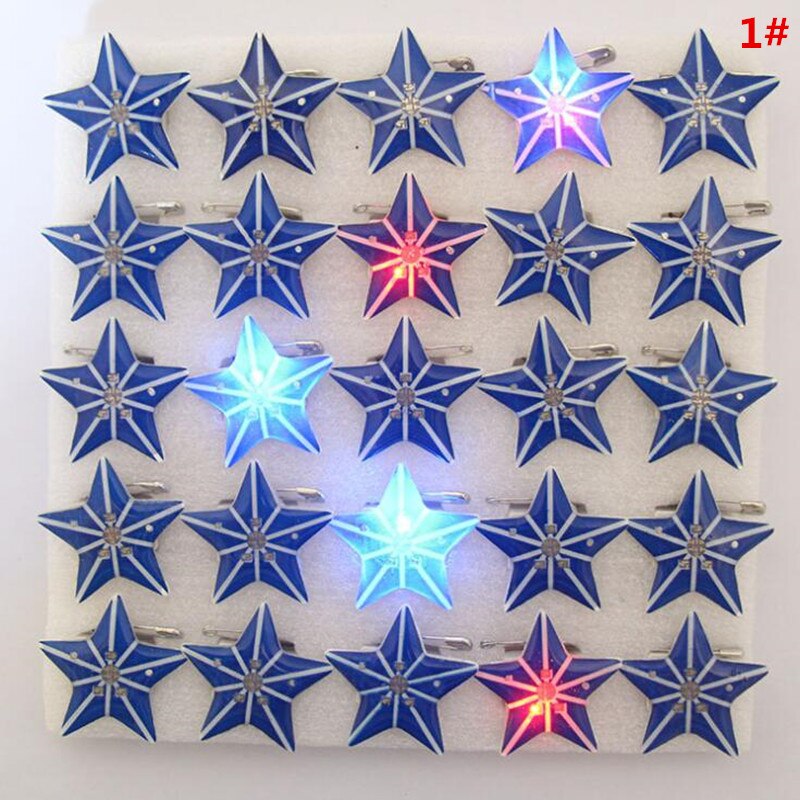 Star LED Flashing Brooch Pin Cartoon Light Up Glowing Badge Kids Adults Toys Glow Party Supplies Halloween Christmas Xmas: 1