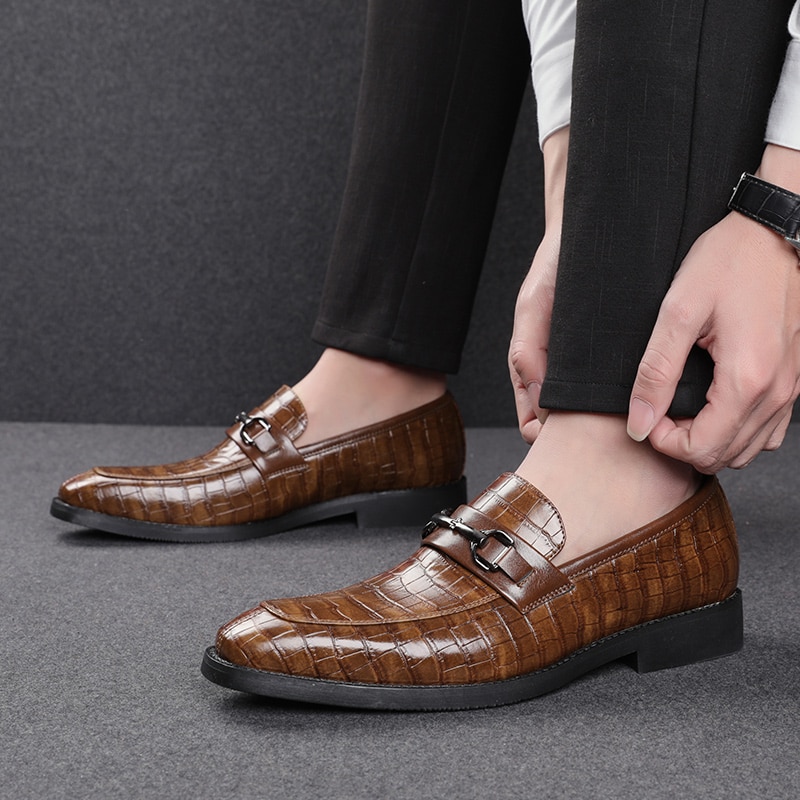 Männer Schuhe Krokodil Haut Randbereich Unterhose Auf PU Leder lässig Schuhe Jahrgang Faulenzer mokassins Geschäft Männer Kleid Schuhe