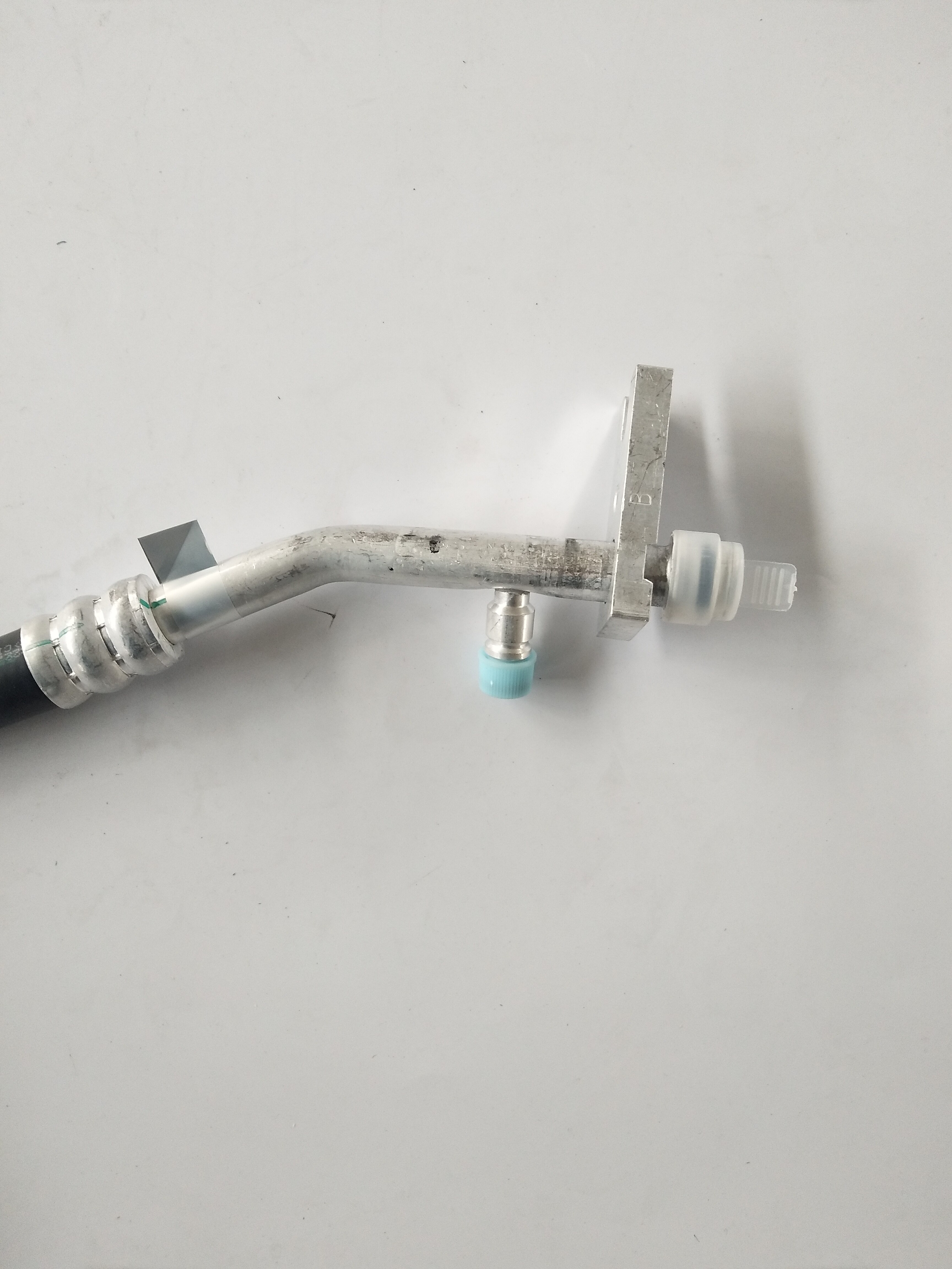 Originele Airconditioner Lage Druk Slang Montage Voor Grote Muur Wingle 5 Rechts Roer 8108700XP59XA