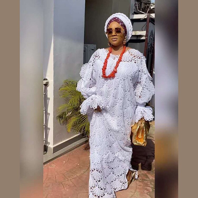 2 Stuks Sets Super Size Lace Jurken Afrikaanse Vrouwen Dashiki Mode Water Oplosbare Kant Losse Kralen Borduren Lange jurk