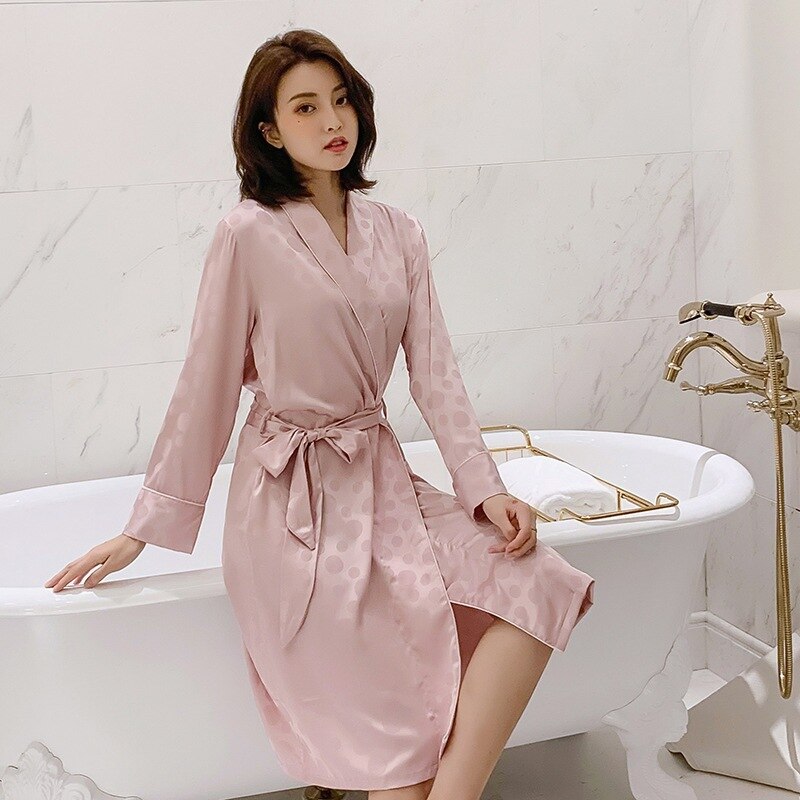 Pajamas Women's Spring and Autumn Atmosphere Nightgown Women's Thin Casual Bath Robe Home Comfortable Leisure Tops: Pink