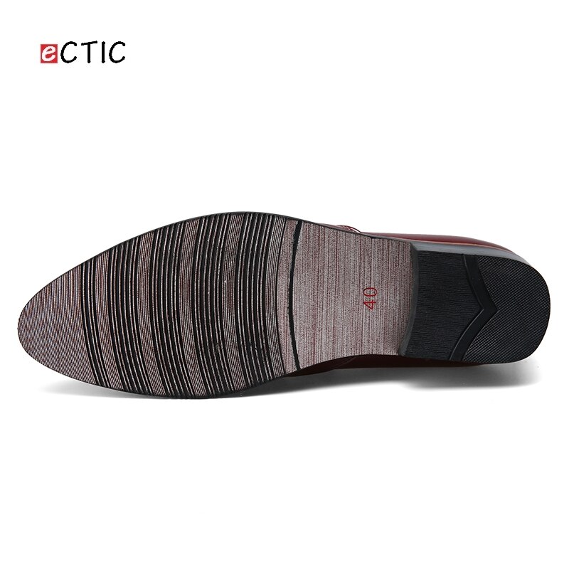 Ectique sans lacet décoration en métal chaussures formelles pour hommes chaussures habillées classique chaussures de base en caoutchouc semelle extérieure directe