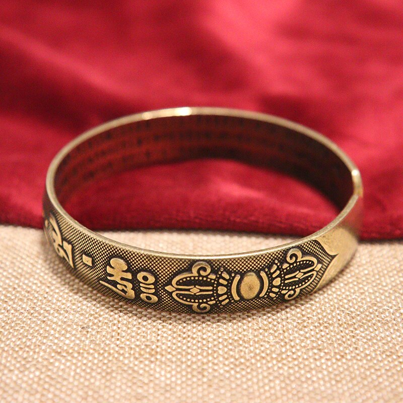 Nepal handgjorda vintage mässingsarmband sex-ord mantra män och kvinnor tibetanska buddhistiska sutra graverade lucky open armband smycken: Armband a