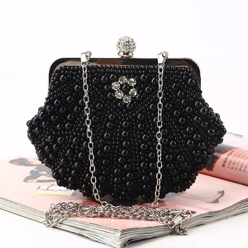 Luxury Pearl Shell Women Evening Bags Beaded Handmade Diamonds Chan Shoulder Messenger Bag Crystal Wedding Evening Bag: black