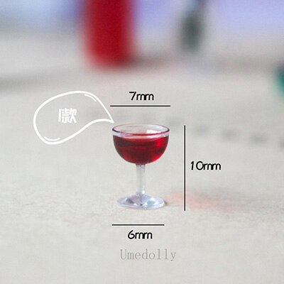 4PCS 1/12 Dollhouse Miniature Tazza di Bottiglia di Vino di Vetro Modello per OB11 BJD Casa di Bambola Giochi Di Imitazione Bambini Accessori Da Cucina Giocattolo: I 4pcs