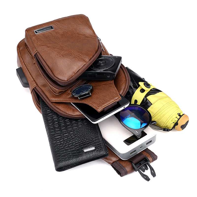 Mini usb interface masser af plads herre afslappet taske udendørs slynge taske rejse dag pack pu læder bryst taske crossbody ba