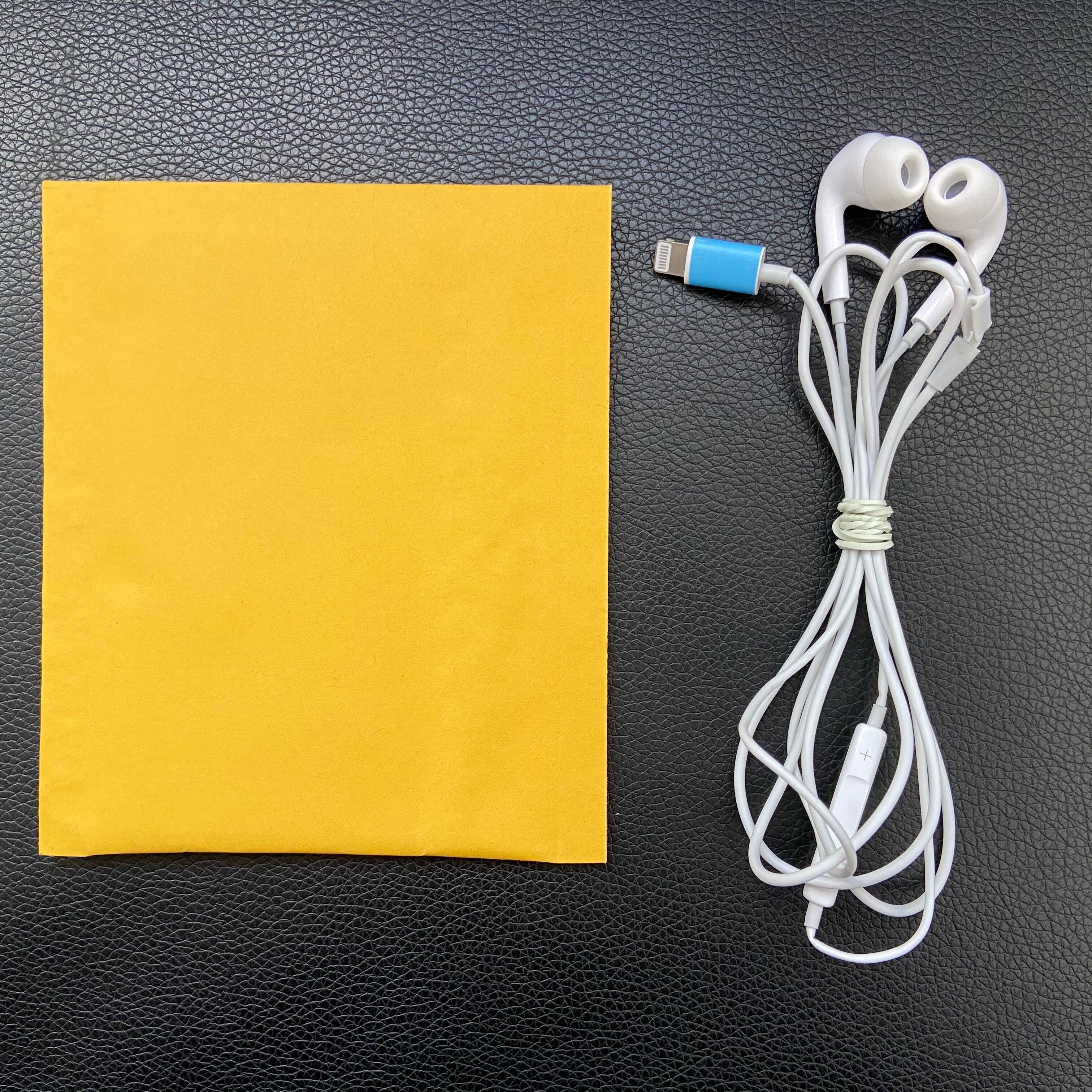 Wire Earbuds For IPhone SE Stereo Earphone with Microphone Bluetooth Earphone for IPhone 7 8 Plus X XR XS Max 11 Headset: Air2 ordinary