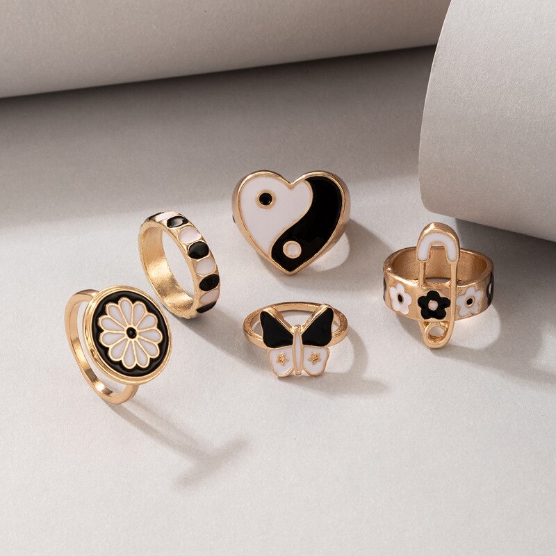 HI MAN 14 Pcs/Set Neo-Gothic Mixed Yin Yang Figure Feather Elephant Star Moon Sun Ring Women Personality Vintage Jewelry