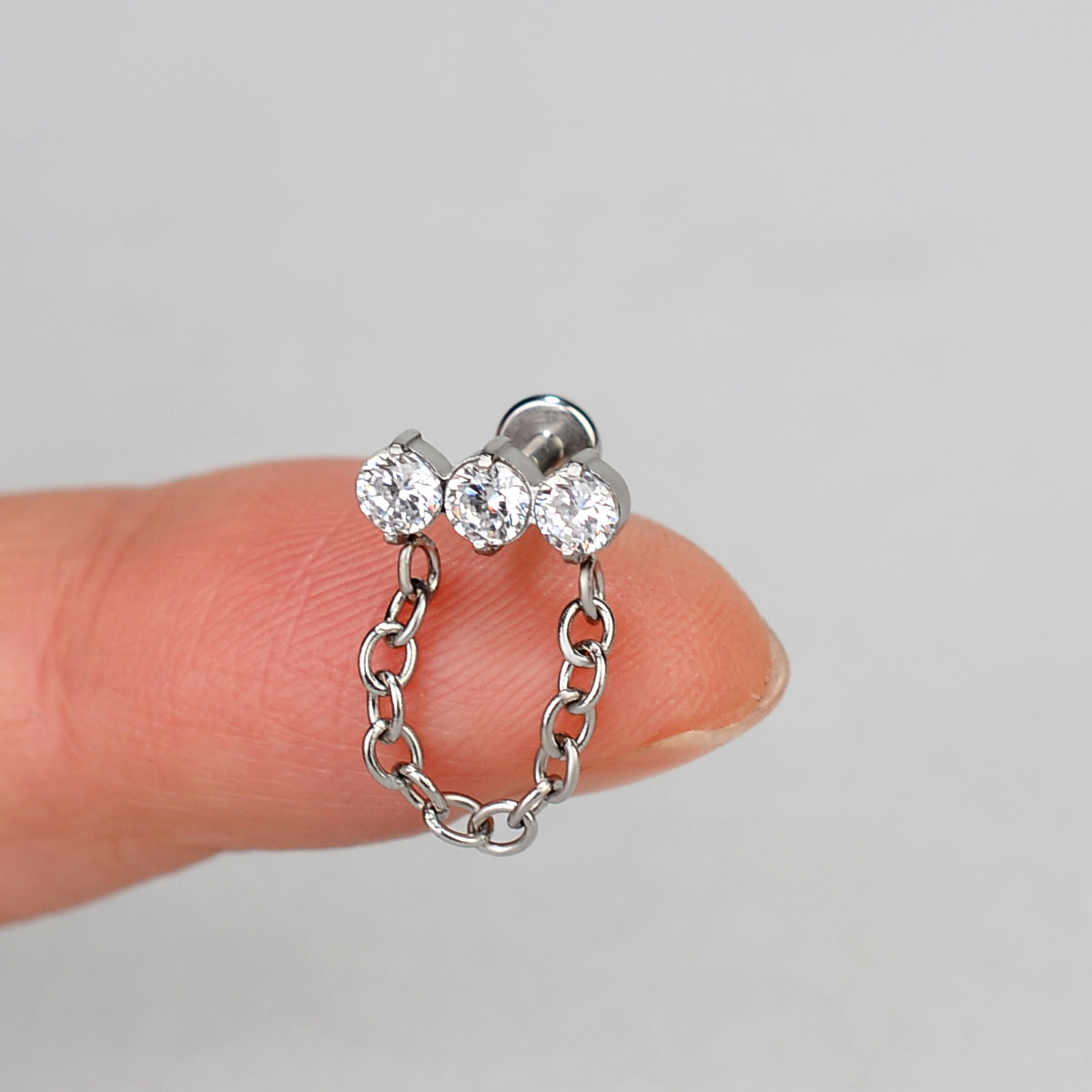 1PC Trendy Stainless Steel Cubic Zirconia Chain Studs Earring For Women Helix Tragus Lobe Cartilage Piercing Body Jewelry: Black Gun Plated