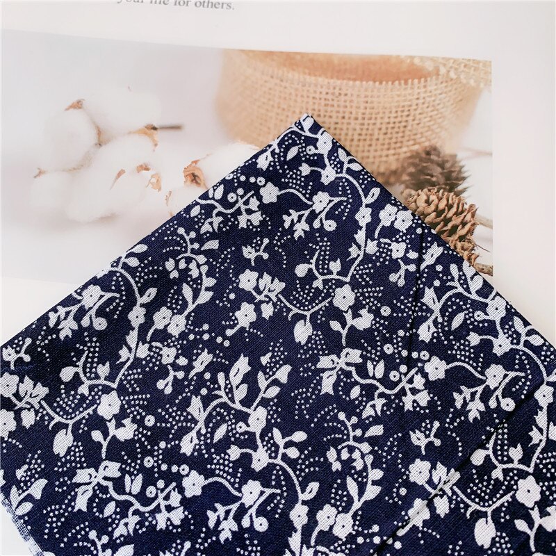 Tela de algodón DIY azul marino con estampado floral fresco de 50cm x 150cm, ropa de cama para niños, ropa de cama, colcha decorativa para el hogar 180g
