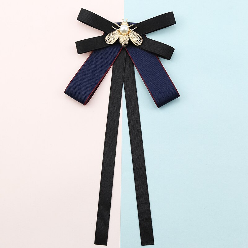 Wit overhemd, strik, damesstropdas, collegestijl, britse damesstropdas, zoete streamer, lint, strik, bloemensieraden: Blauw-rood