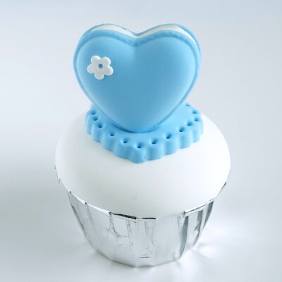 Fondo de simulación de fondant pastel azul cielo cupcake adorno de de cumpleaños para niños: Verde menta