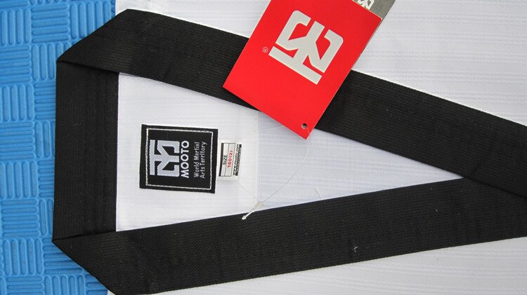promotional MOOTO taekwondo Dobok WTF Dobok Taekwondo Uniform Belt with Special Fabric cotton red black -v neck TKD uniforms