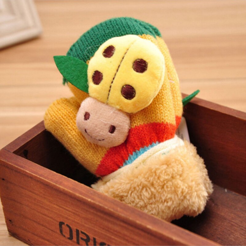 Vendita Calda Animale Del Fumetto Guanti di Inverno Del bambino Bambini Addensare Guanti Caldi Carino Coccinella Lavorato A Maglia Delle Ragazze Dei Ragazzi Guanti per 4-7 anni