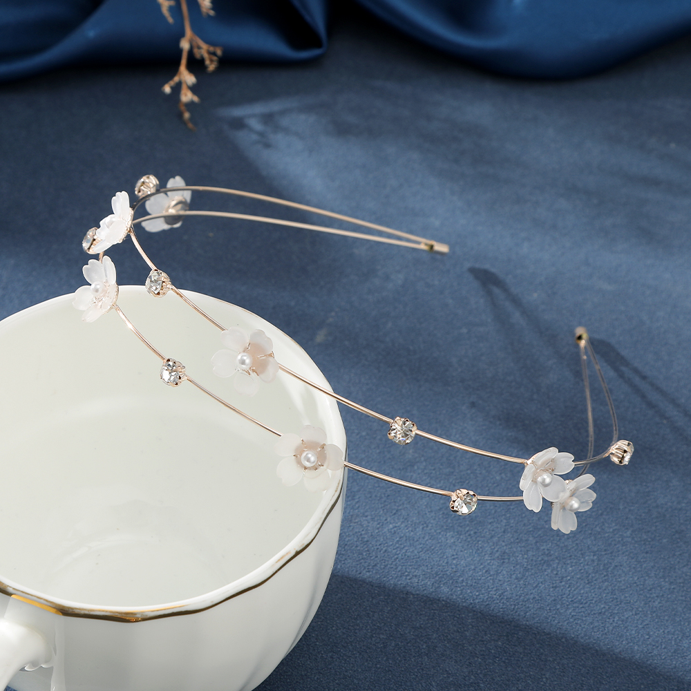 AWAYTR-Diadema con aro para el pelo para mujer, diadema deportiva ondulada, diadema de flores, diademas de cristal, accesorios para el cabello de aleación dorada para niña: Verde claro