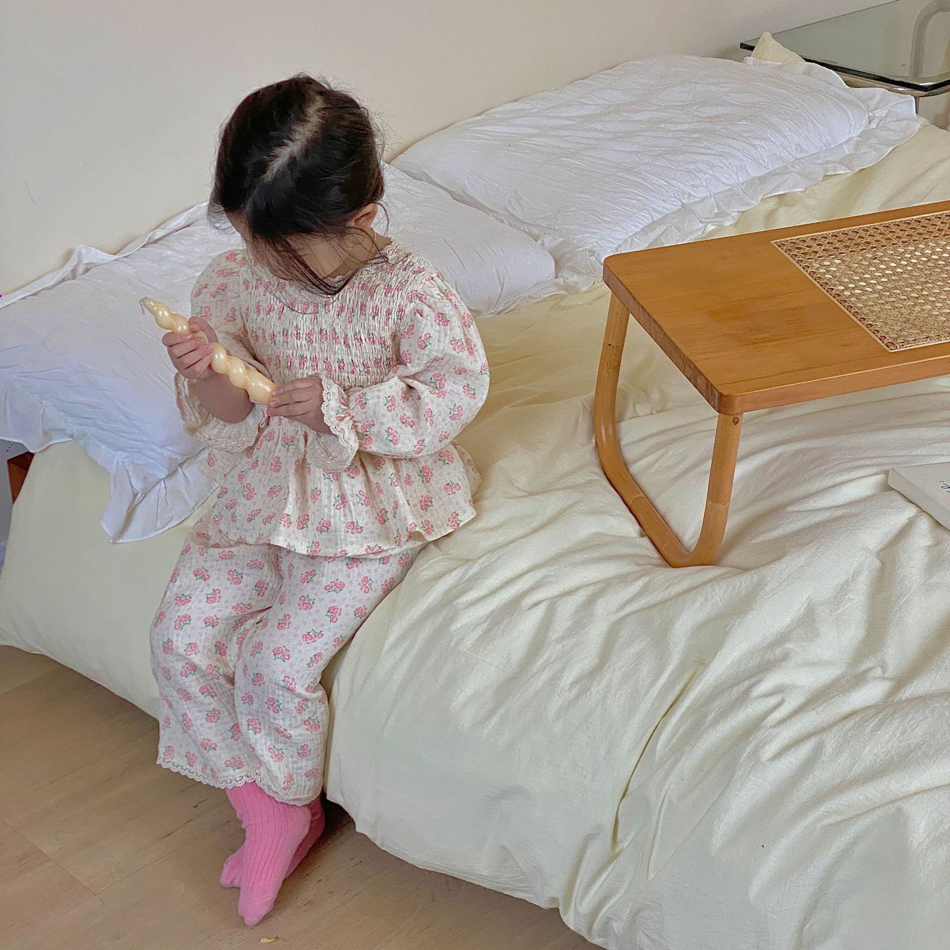 Conjunto de pijama de 2 piezas con fresas para niña, traje de Top + Pantalones, de Primavera