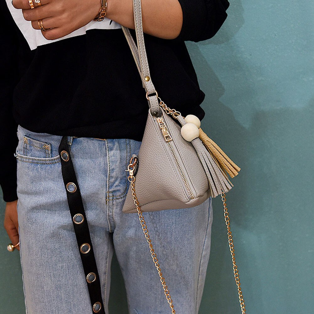 Mini triangular de mujer Clutch Dumplings bolso bandolera Correa pequeña mujer borla bolso señora embragues paquete de teléfono Casual