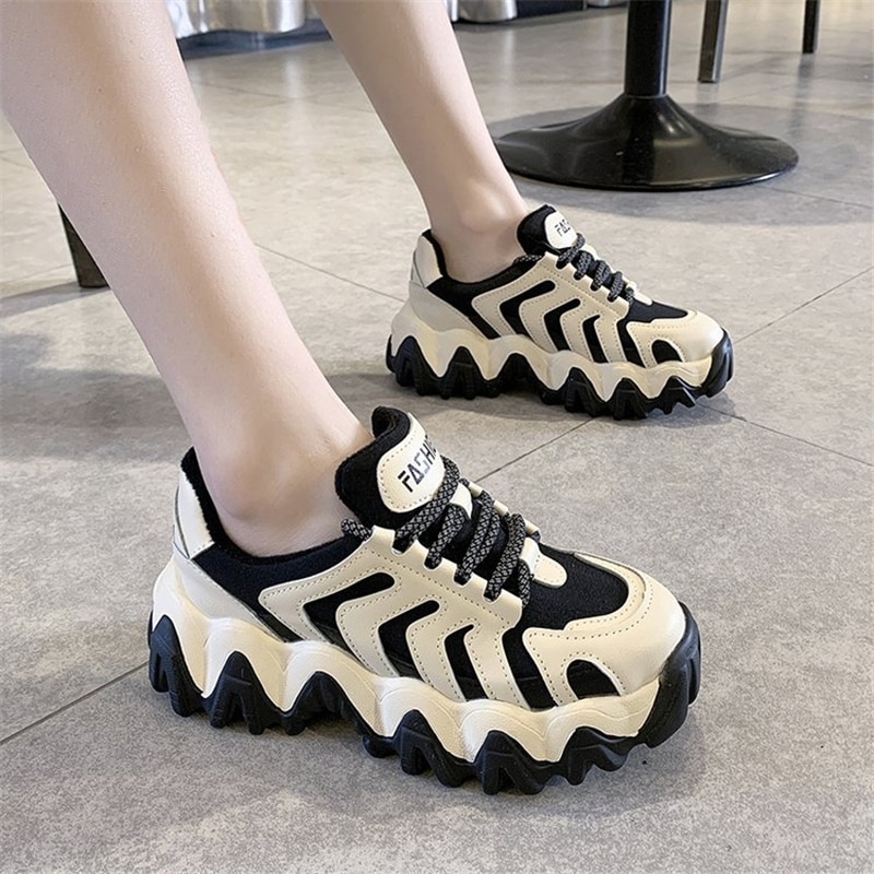 Vrouwen Schoenen Mode Dikke Zolen Leuke Verhoogde Sneakers Casual Loopschoenen Platte Bodem