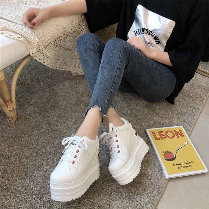 Superhoge hakken plateau schoenen dames casual comfortabele wedges schoenen voor dames sneakers gevulkaniseerde schoenen herfst dames schoenen pu