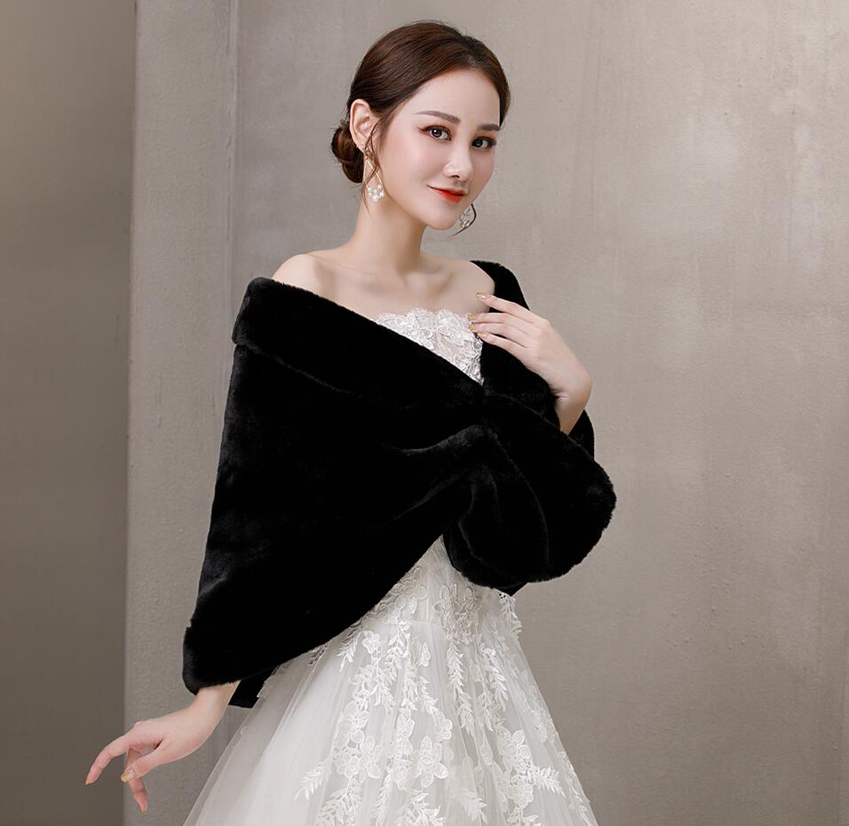 hiver sans manches enveloppes de mariée noir fausse fourrure mariée boléro culture fausse fourrure veste de mariage