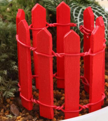 Multicolor Hout Hek Palissade Miniatuur Fairy Tuin Home Huizen Decoratie Mini Craft Micro Landschapsarchitectuur Decor DIY Accessoires: Rood