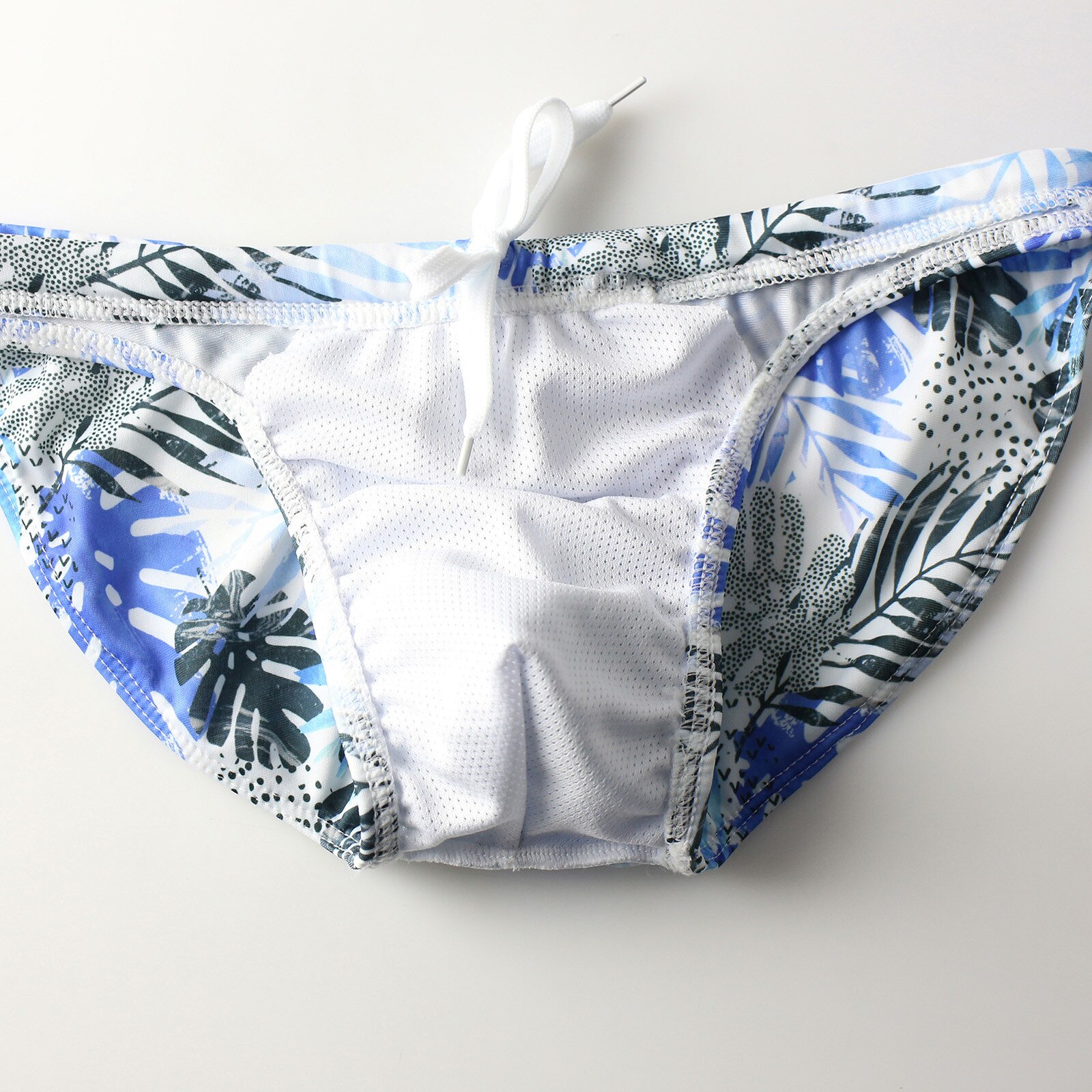 Men's Low Waist Underwear Swim Trunks Briefs Low-rise Flower Printing Hawaii Style Smooth Swimming Suits Male Brief Swimwear #20