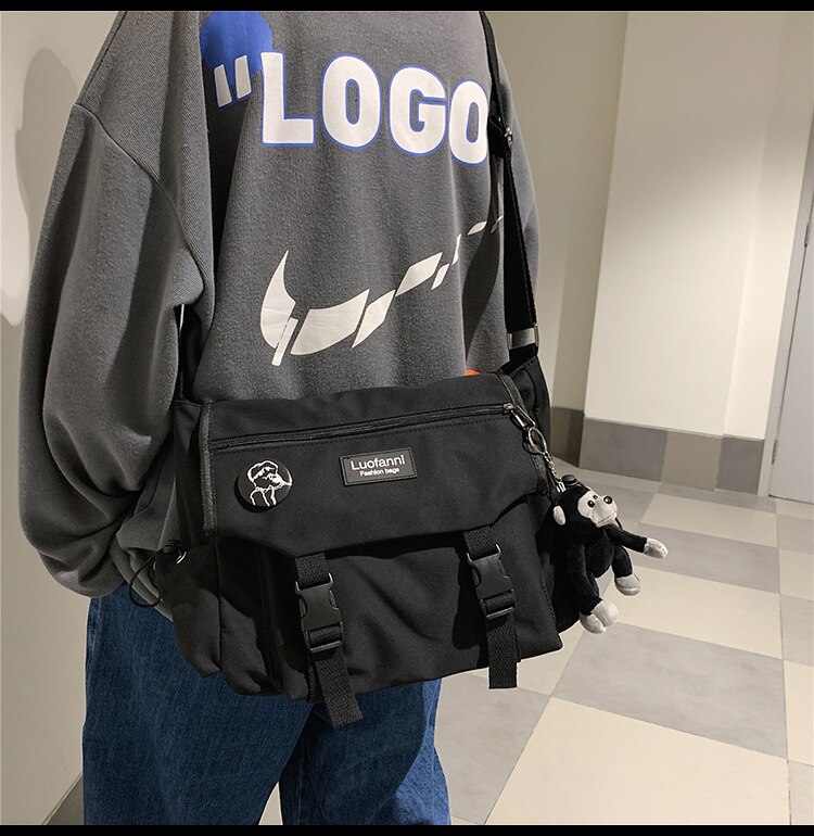 Original Messenger Bag Brand Japanese Shoulder Bag Ins Simple Student Class Bag Female Casual Shoulder Bag: black-Pendant