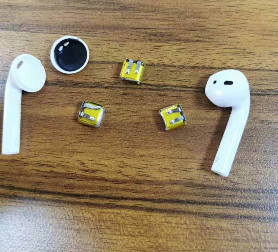 Batería dedicada de 2 piezas para auriculares inalámbricos Bluetooth 3,7 V,30mAH,400909 401010, polímero de litio, batería de iones de litio para GPS de juguete, mp3