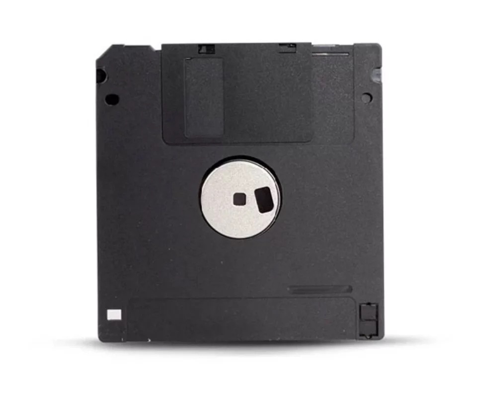 20 st autentiska disketter 1.44 mb 3.5 tum  mf 2hd formaterade disketter