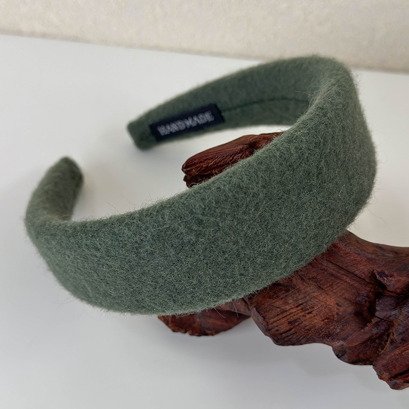 Diadema ancha de tela de felpa de lana Retro, bandas para el cabello de Color sólido para mujer, aro para el cabello con temperamento, accesorios para el cabello de femenina: Lavanda