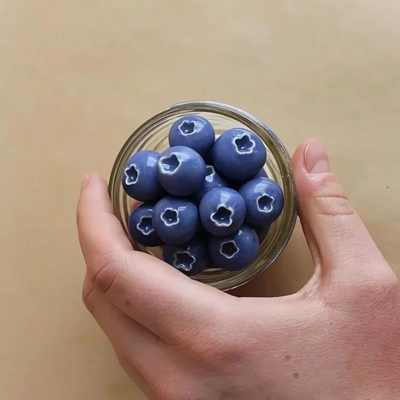 Blueberry Fridge Magnet 3D Realistic Ceramic Fruit Refrigerator Magnets Strong Magnetic Fruit Kitchen Decor Home Office