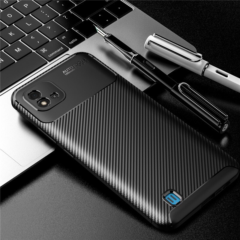 Realmi – Coque de protection antichoc en Silicone, Texture Fiber de carbone, pour Realme C11 ,: black