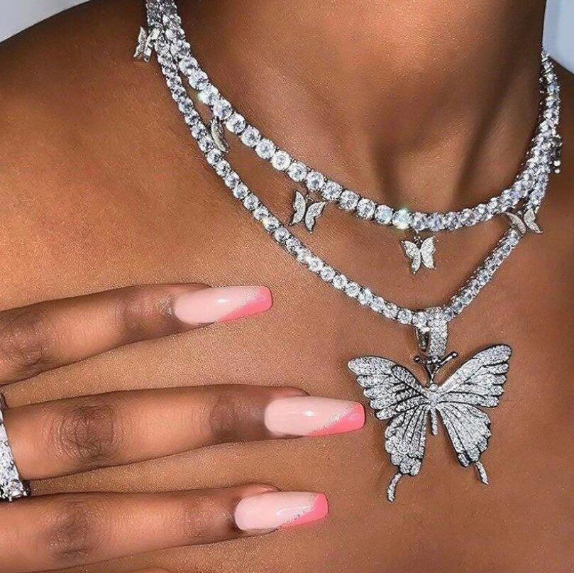 Shiny Erklärung Big Schmetterling Anhänger Halskette Strass Kette für Frauen Bling Weihnachten Schmuck Kristall Halsband Halskette