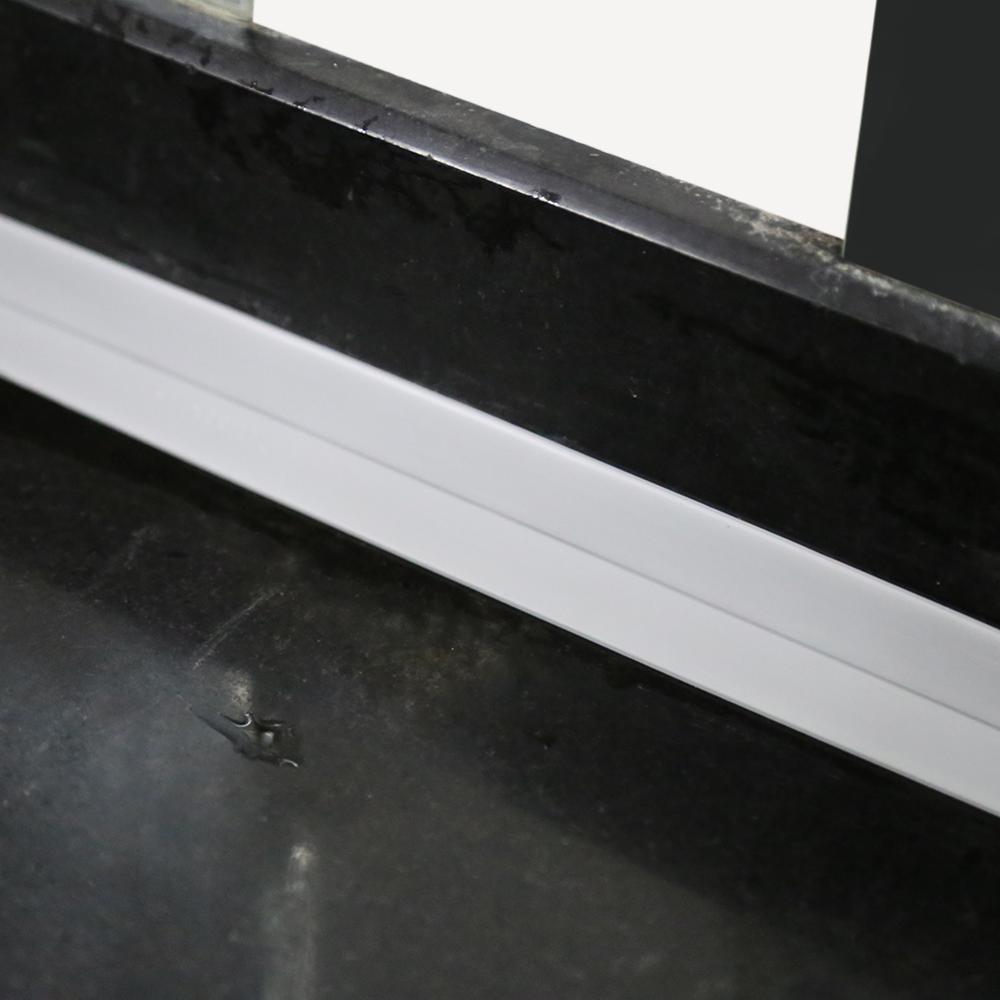 3.2M Zelfklevende Bad En Muur Afdichtstrip Wasbak Edge Trim Keuken Waterdichte Olie-proof Flexibele PVC afdichtstrip