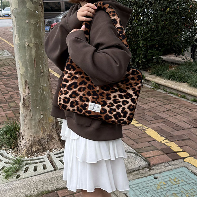 Laptoptas met luipaardprint, korea 13 14 15 15.6 inch organizer, draagbare esxy reistas, beschermhoes voor laptop, ipad en tablet.