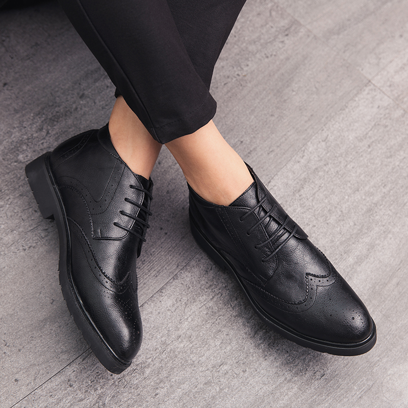 JINTOHO Men Winter Shoes Casual Men Leather Shoes Brand Male Leather Boots Breathable Ankle Boots Winter Men Booties
