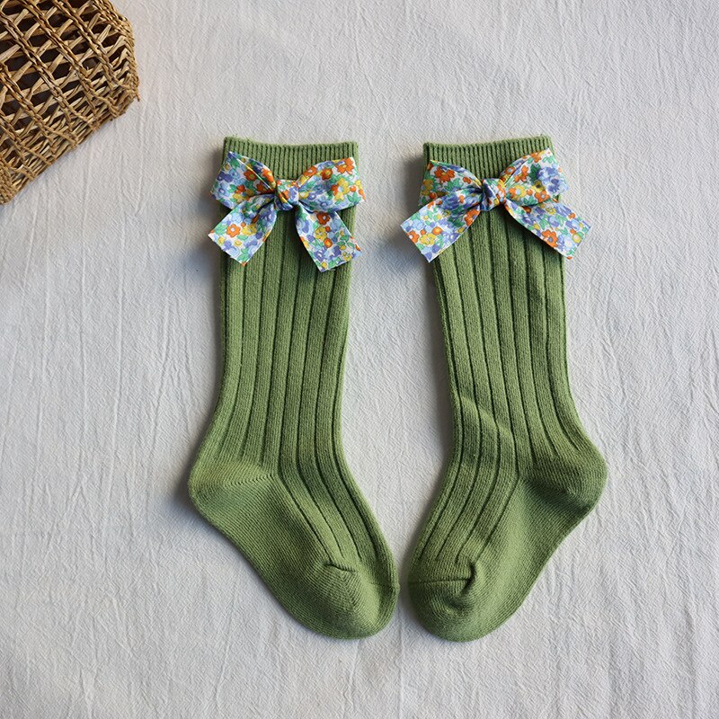 Chaussettes à fleurs pour bébés filles de 0 à 5 ans, longues et hautes, avec rayures en coton doux, Style princesse: Green / 1-3Years(M)