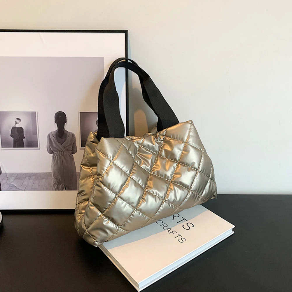 Puffer Schoudertas voor Vrouwen Dons Katoen Gevoerde Draagtas Bubble Handtas Portemonnee Grote Shopper Tas Gewatteerde Cloud Top Handtas