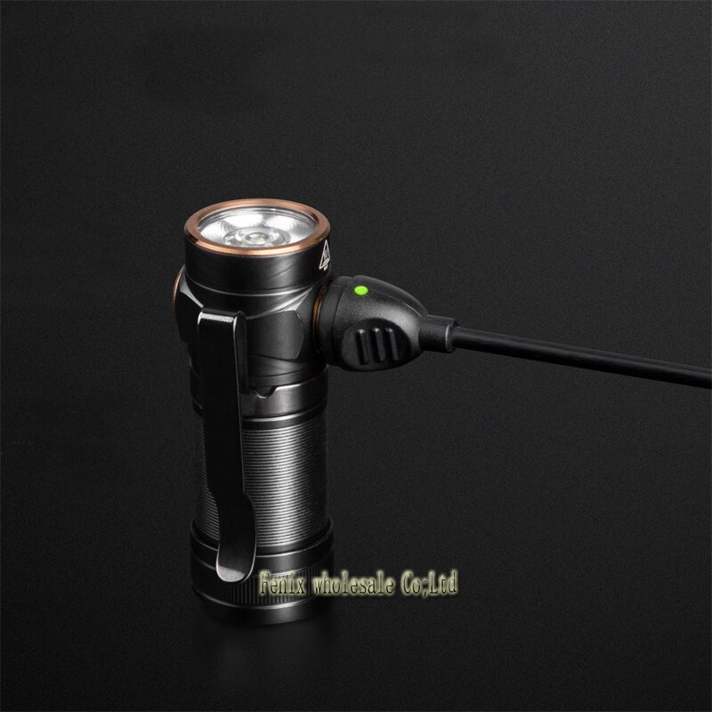Fenix E18R Cree XP-L HI LED 750 lumens 16340/CR123A magnetic charging flashlight with 16340 battery torch