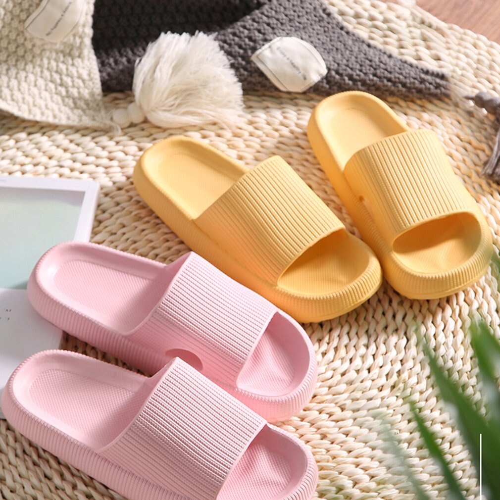 Thick Platform Bathroom Slippers Women Soft Sole EVA Indoor Slides Woman Sandals Summer Non-slip Beach Flip Flops