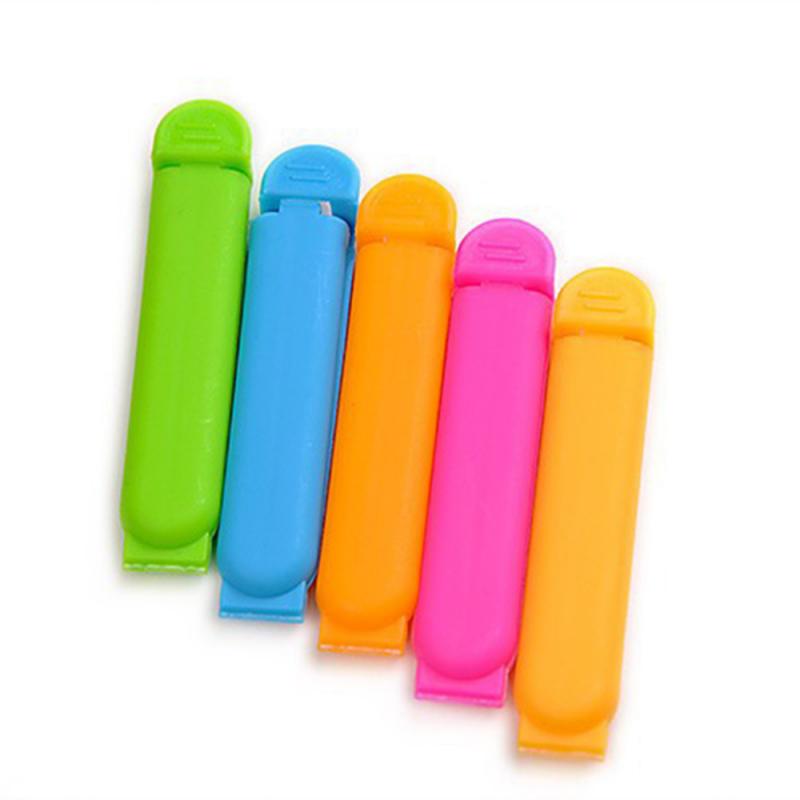 1Pc Seal Bag Clips Pour Food Storage Bag Clip Snack Sealing Clip Keeping Fresh Sealer Clamp Plastic Food Saver Kitchen Tool: 5Pcs 7cmRandom Color