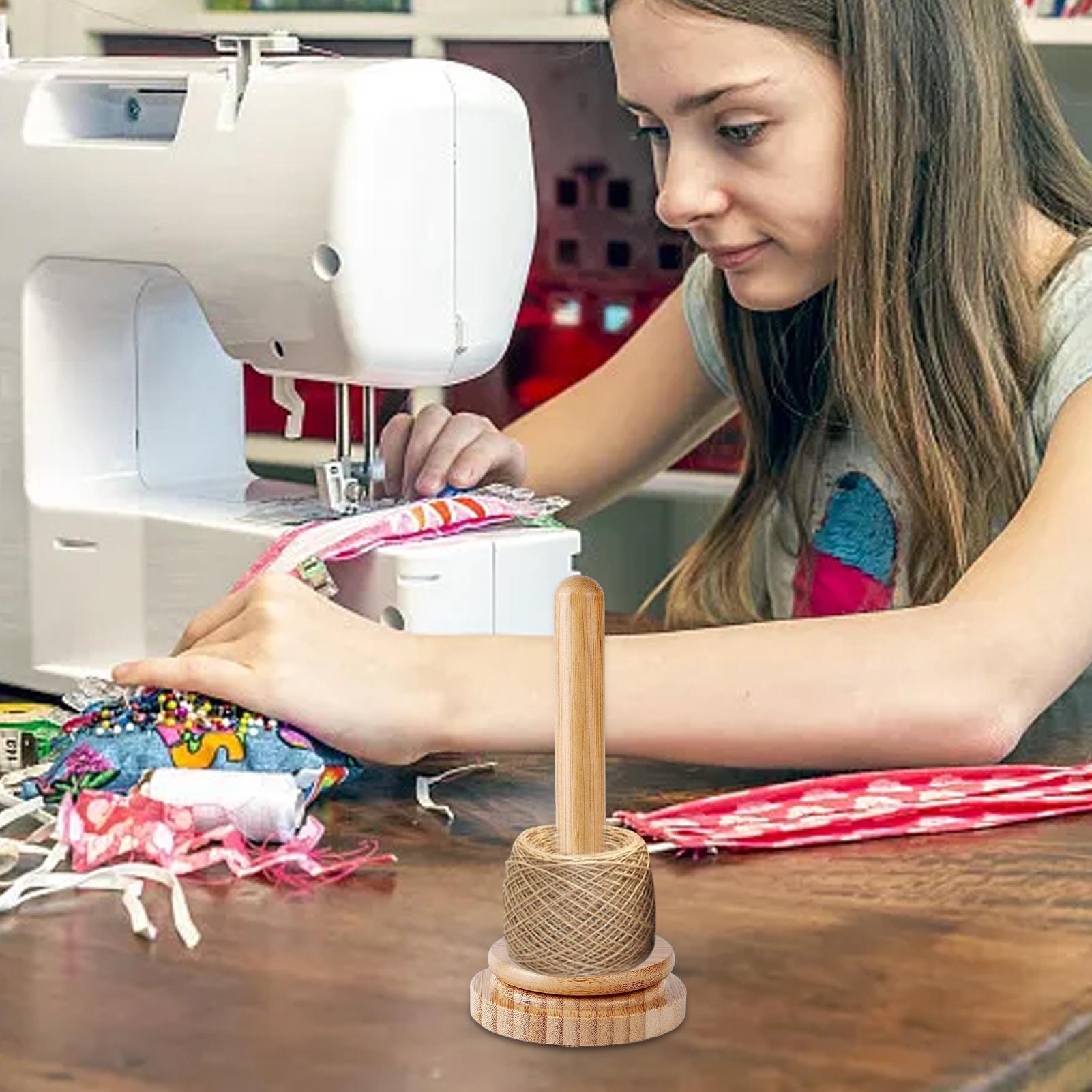 Wooden Yarn Holder Rack Vertical Rotating Weaving Tool Rack Storage Winding Roll Holder Dispenser for Crocheting
