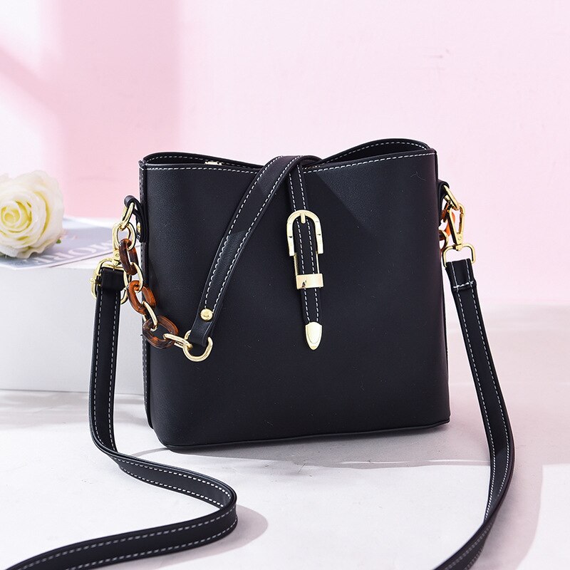 Bucket Shoulder Bag Women Chains Crossbody Bag Female Belt lock Messenger Bags Ladies PU Leather Handbag Women's Bag: black