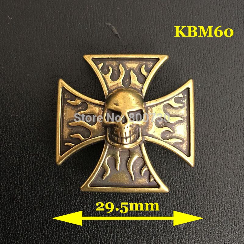 (KBM60) 10 pc 29.5mm Skull Cross Concho Westerse Paardensport Tack Concho Screwback Concho Leathercraft Antiek-Brons