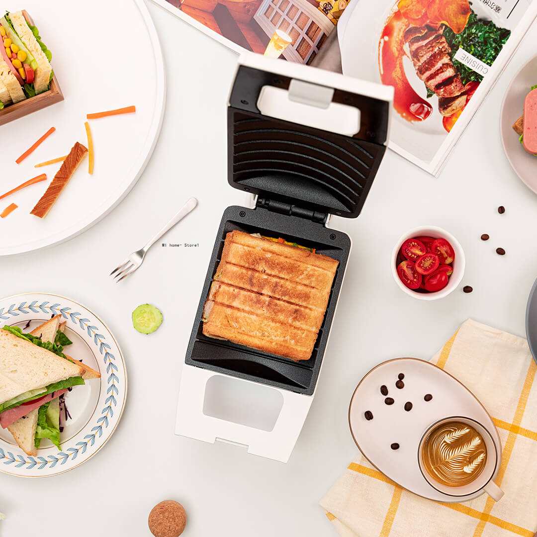 Xiaomi-Mini máquina para hacer sándwiches, tostadora de superficie curvada para el desayuno y la cocina, máquina para freír huevos, 420W