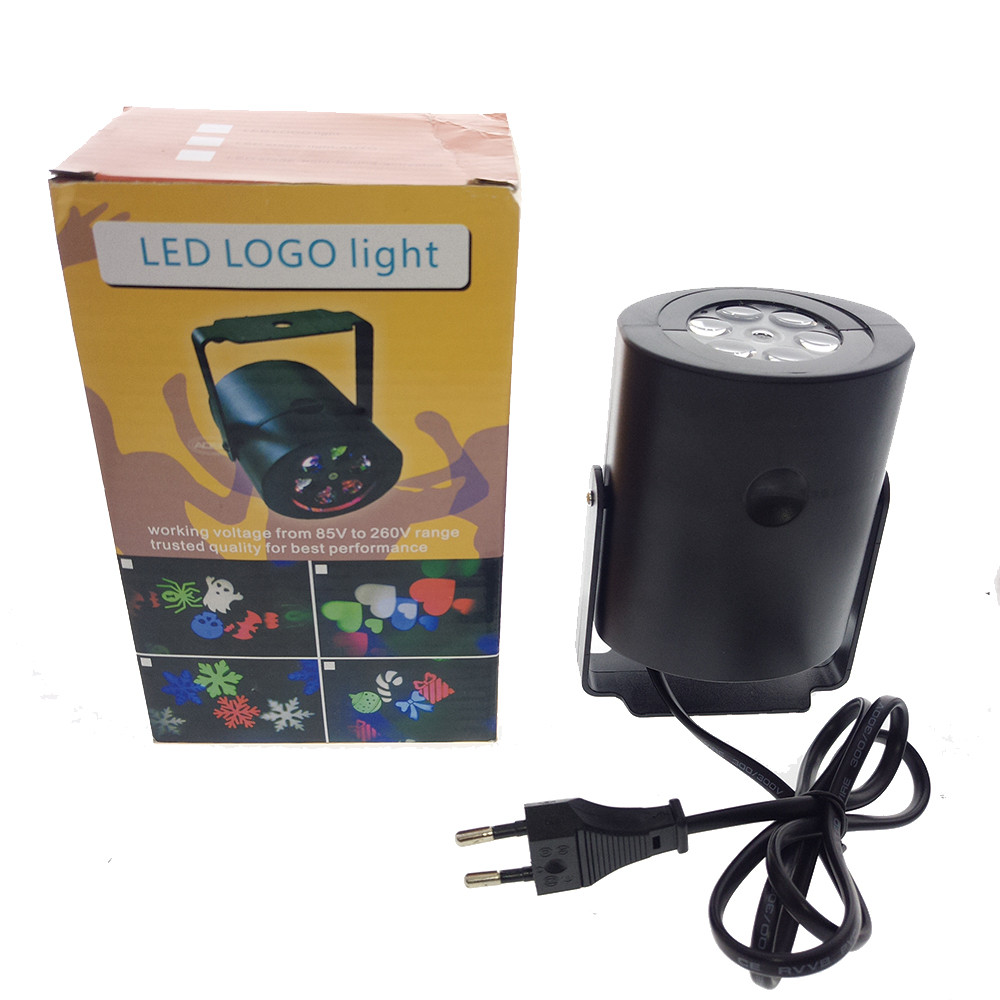 High Qualtiy LED Projector Flashlight Landscape Outdoor Xmas Party Garden Film Lamp 4 Pattern